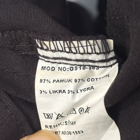 Rose Embroidered slim fit denim overalls . - Picture 12 of 16